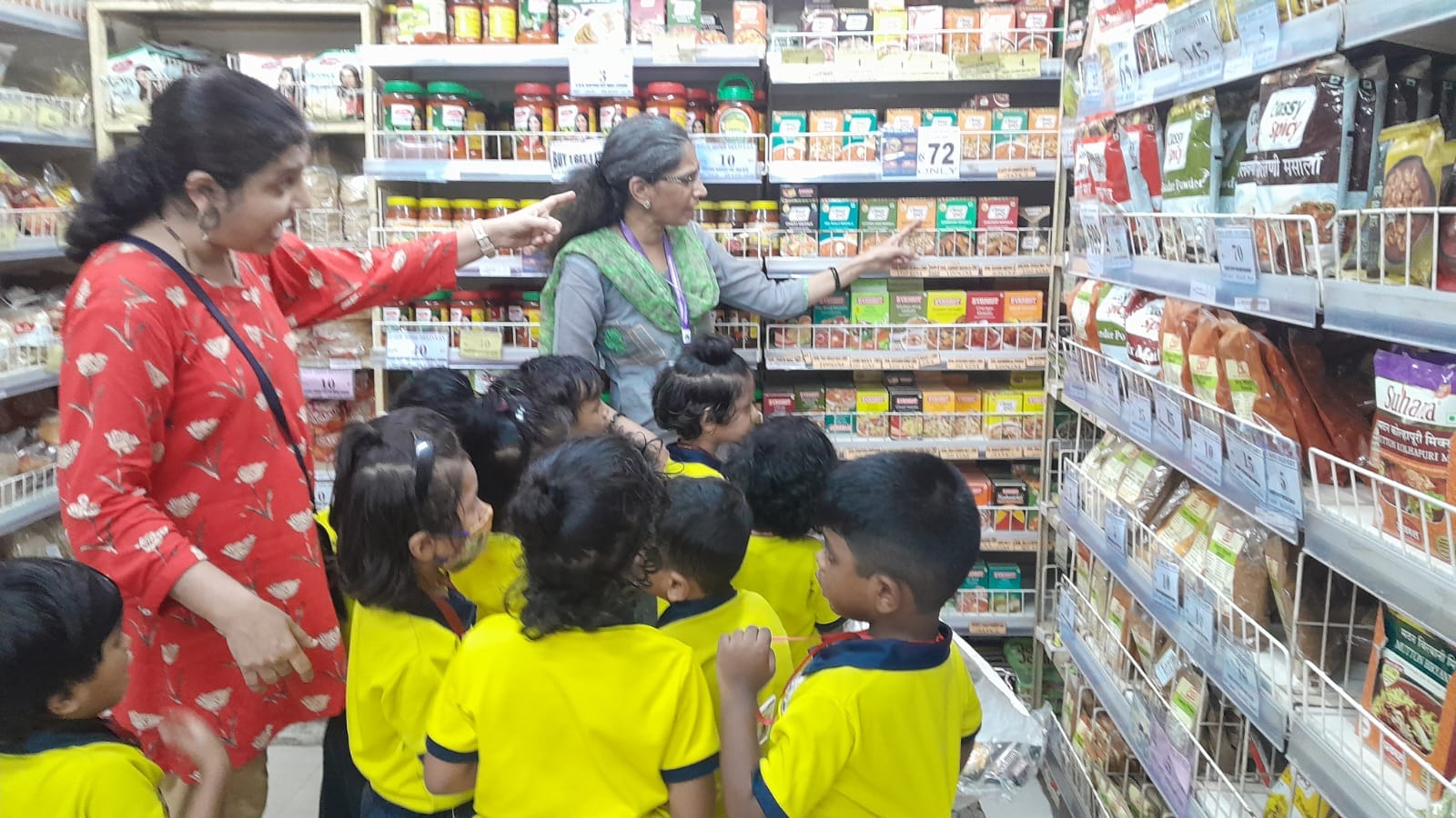 Abhinav Vidyalay activity photograph
